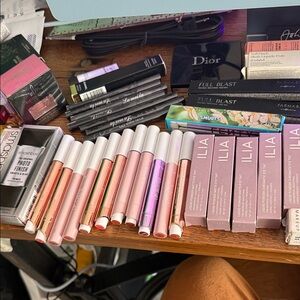 ILIA Tinted LipConditioner 11:11millionaire package LIMITED Offer ❤️🫶🏻🦄give away